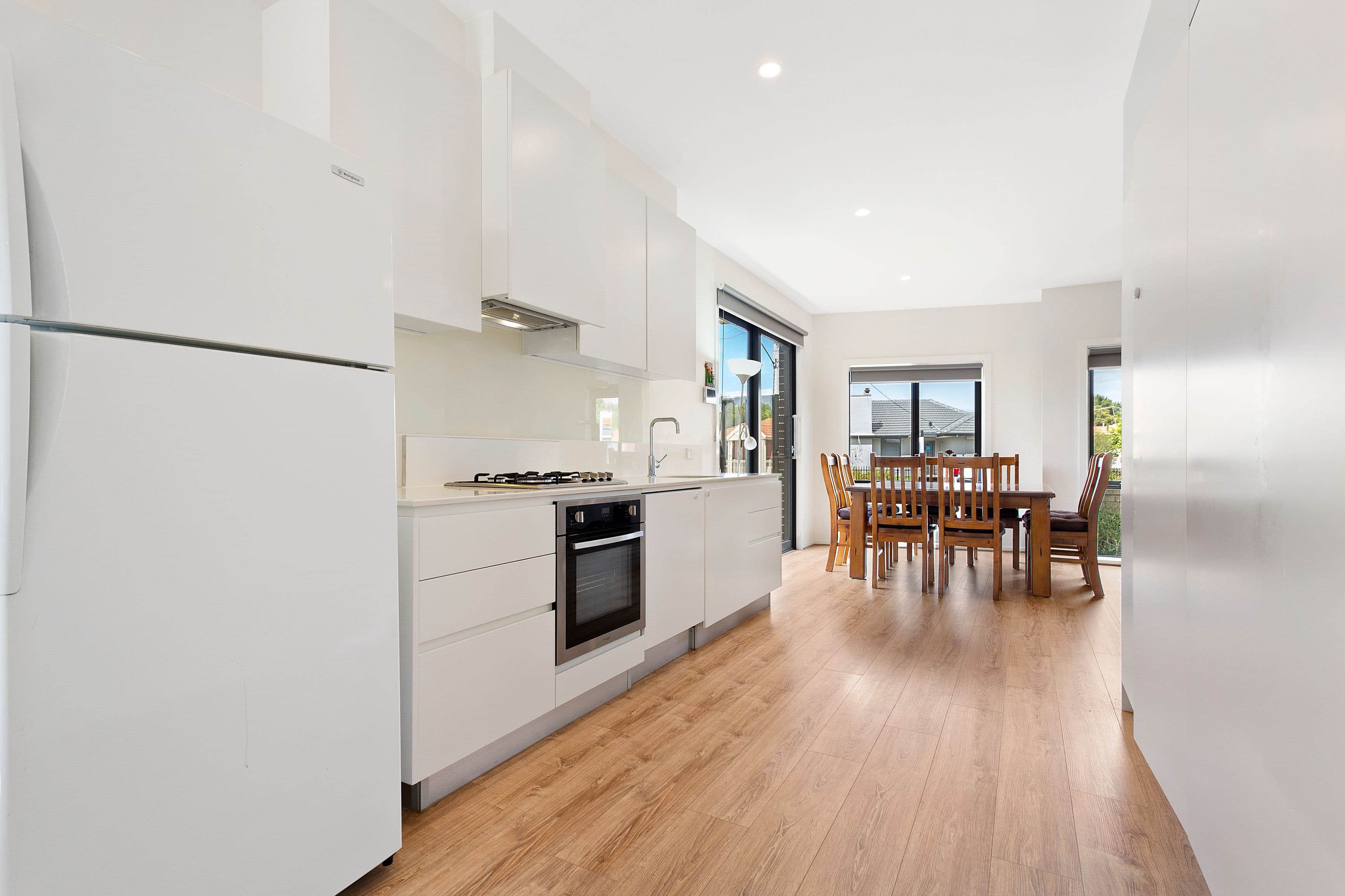 34 Gorge Road, South Morang VIC 3752, South Morang - Thumbnail 2