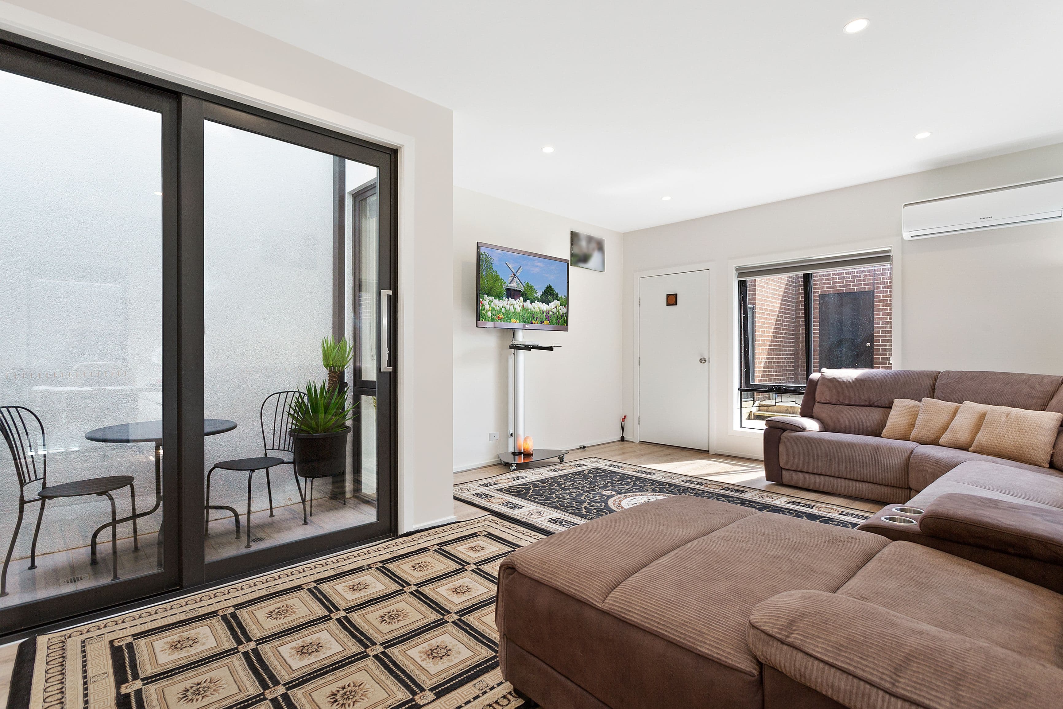 34 Gorge Road, South Morang VIC 3752, South Morang - Thumbnail 4