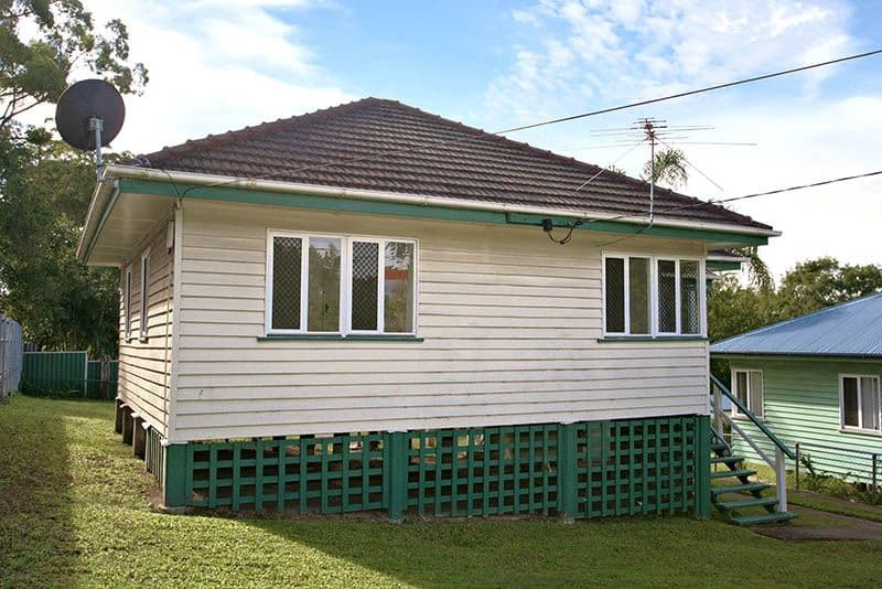 10 Fry Street, HOLLAND PARK QLD 4121, Holland Park - Image 1