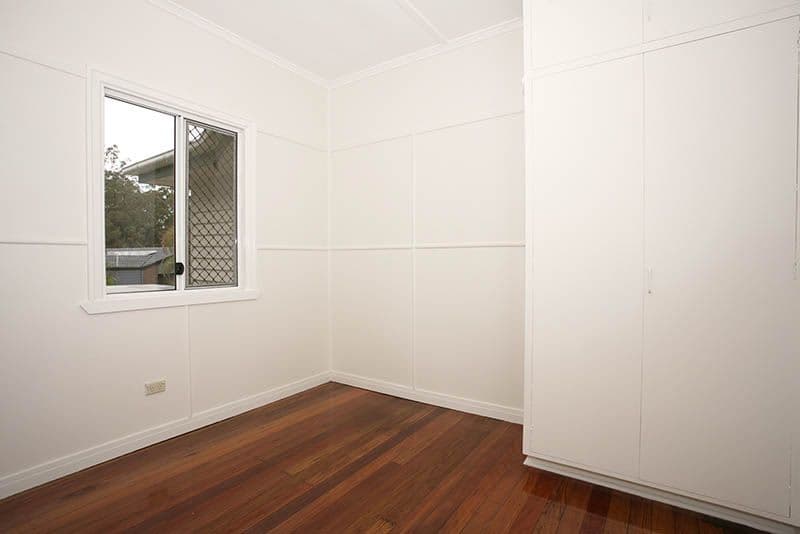 10 Fry Street, HOLLAND PARK QLD 4121, Holland Park - Thumbnail 5