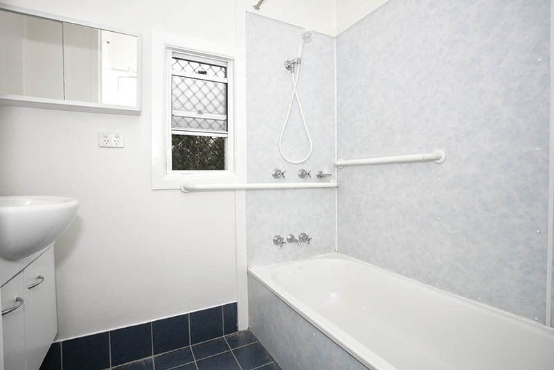 10 Fry Street, HOLLAND PARK QLD 4121, Holland Park - Thumbnail 7