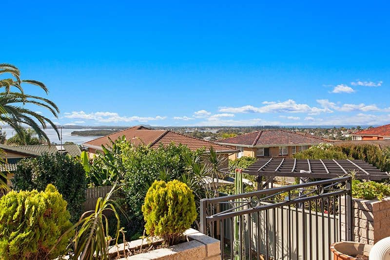 60 Cuthbert Drive, Mount Warrigal - Image 1