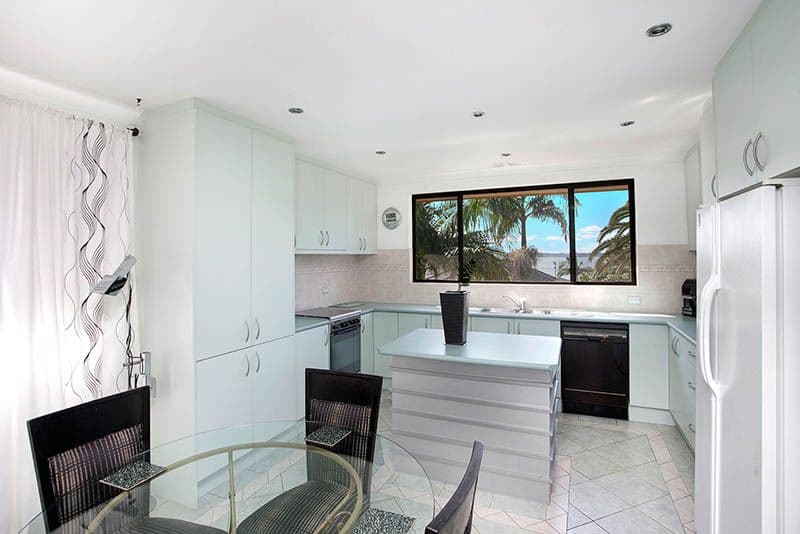 60 Cuthbert Drive, Mount Warrigal - Thumbnail 7