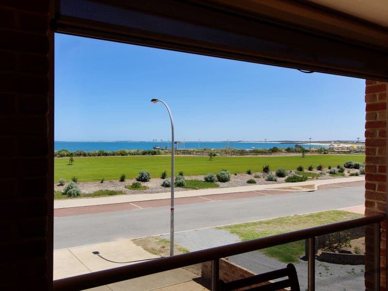 5 Grigson Street, Jurien Bay WA 6516, Jurien Bay - Thumbnail 4