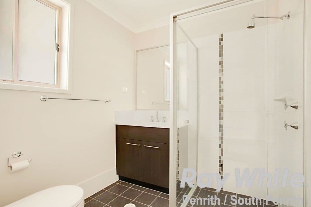 11 Valencia Street, Caddens - Thumbnail 7