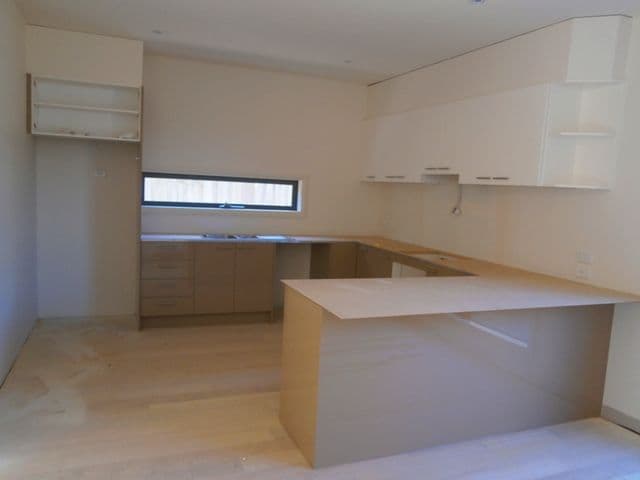 39 Killara Street, BOX HILL NORTH VIC 3129, Box Hill North - Thumbnail 2