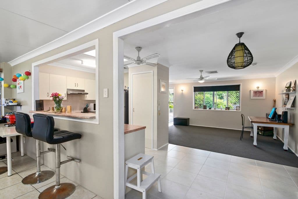 26 Mirreen Drive, Tugun QLD 4224, Tugun - Thumbnail 2
