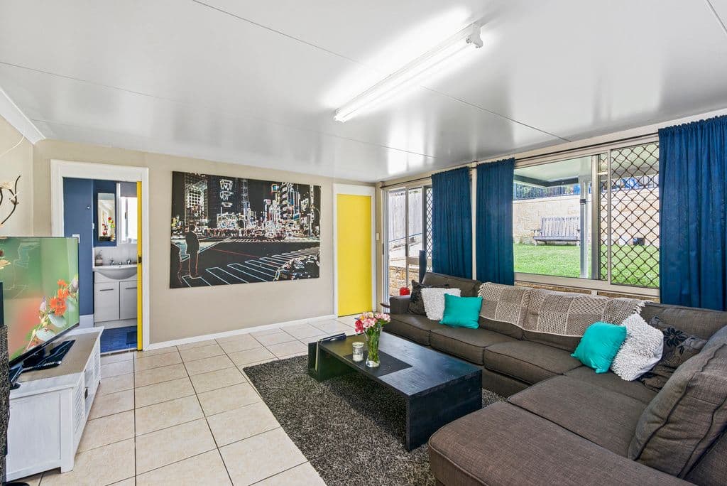 26 Mirreen Drive, Tugun QLD 4224, Tugun - Thumbnail 6