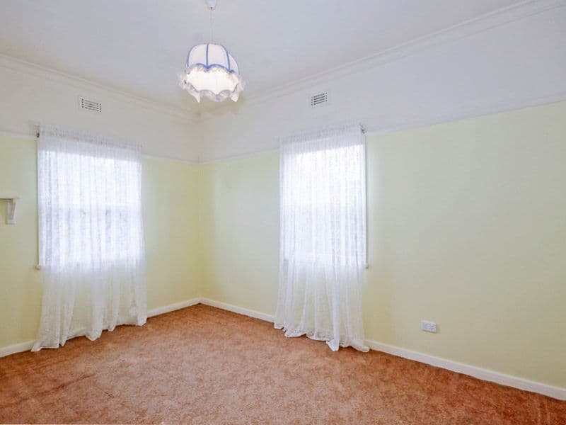 148 Boundary Road, EAST GEELONG VIC 3219, East Geelong - Thumbnail 5