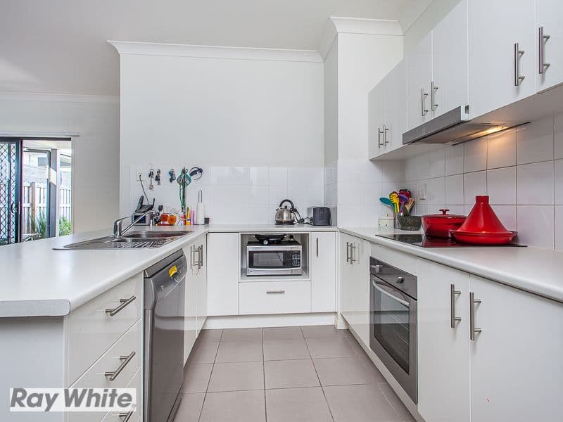 14 Langer Circuit, NORTH LAKES QLD 4509, North Lakes - Thumbnail 5