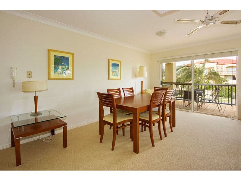 4 'Brooklyn Shores', 58 Petrel Avenue, MERMAID BEACH QLD 4218, Mermaid Beach - Thumbnail 6