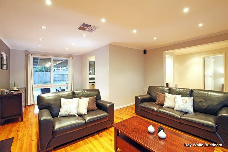 38 Janet Crescent, BUNDOORA VIC 3083, Bundoora - Thumbnail 3