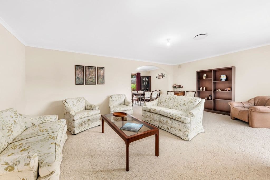 12 Highbrook Court, Diamond Creek VIC 3089, Diamond Creek - Thumbnail 2