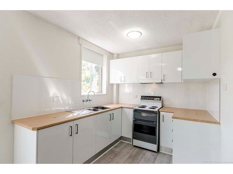 17 Darrambal Street, CHEVRON ISLAND QLD 4217, Chevron Island - Thumbnail 4