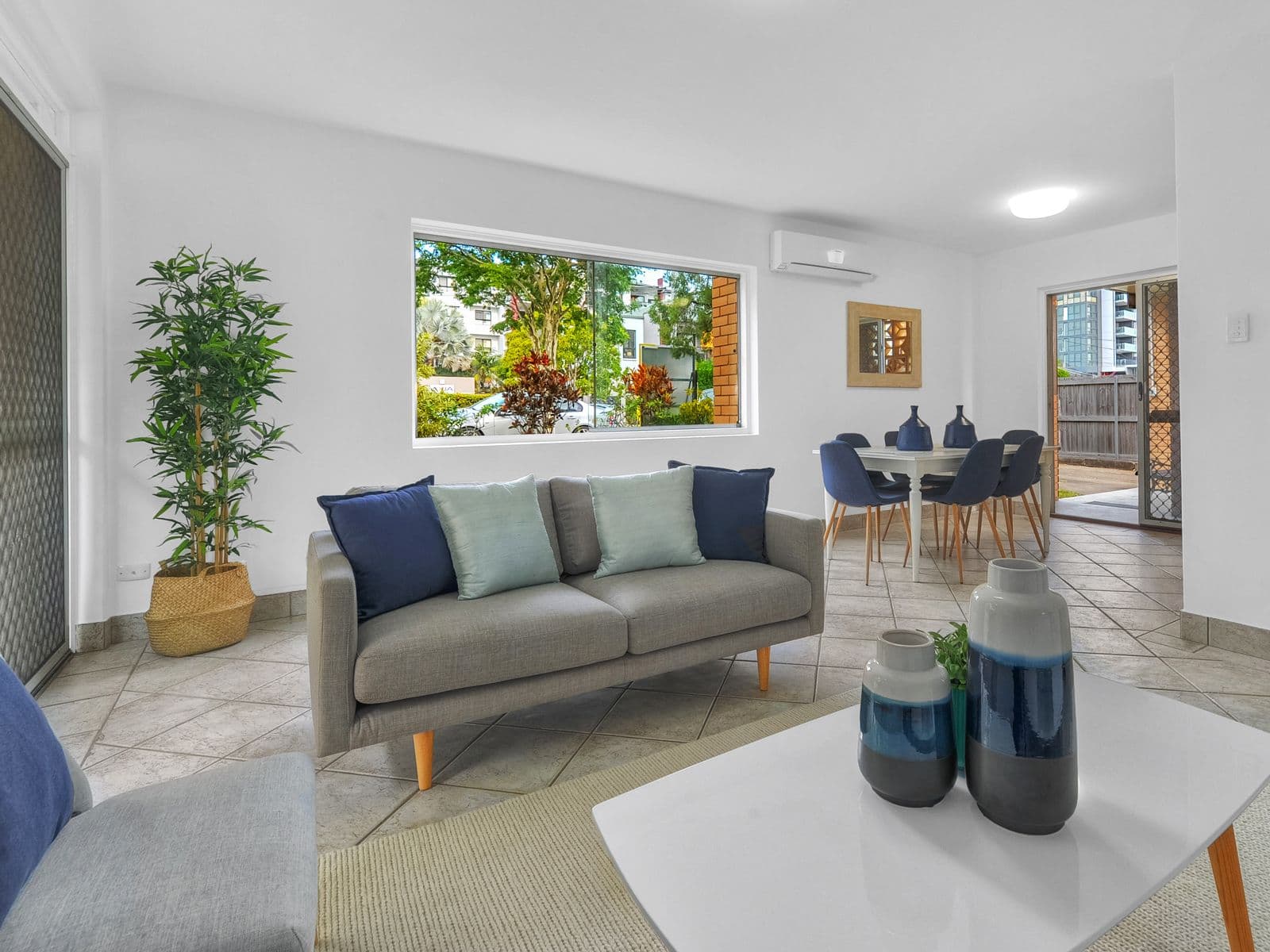 16 Kitchener Street, Coorparoo QLD 4151, Coorparoo - Thumbnail 2