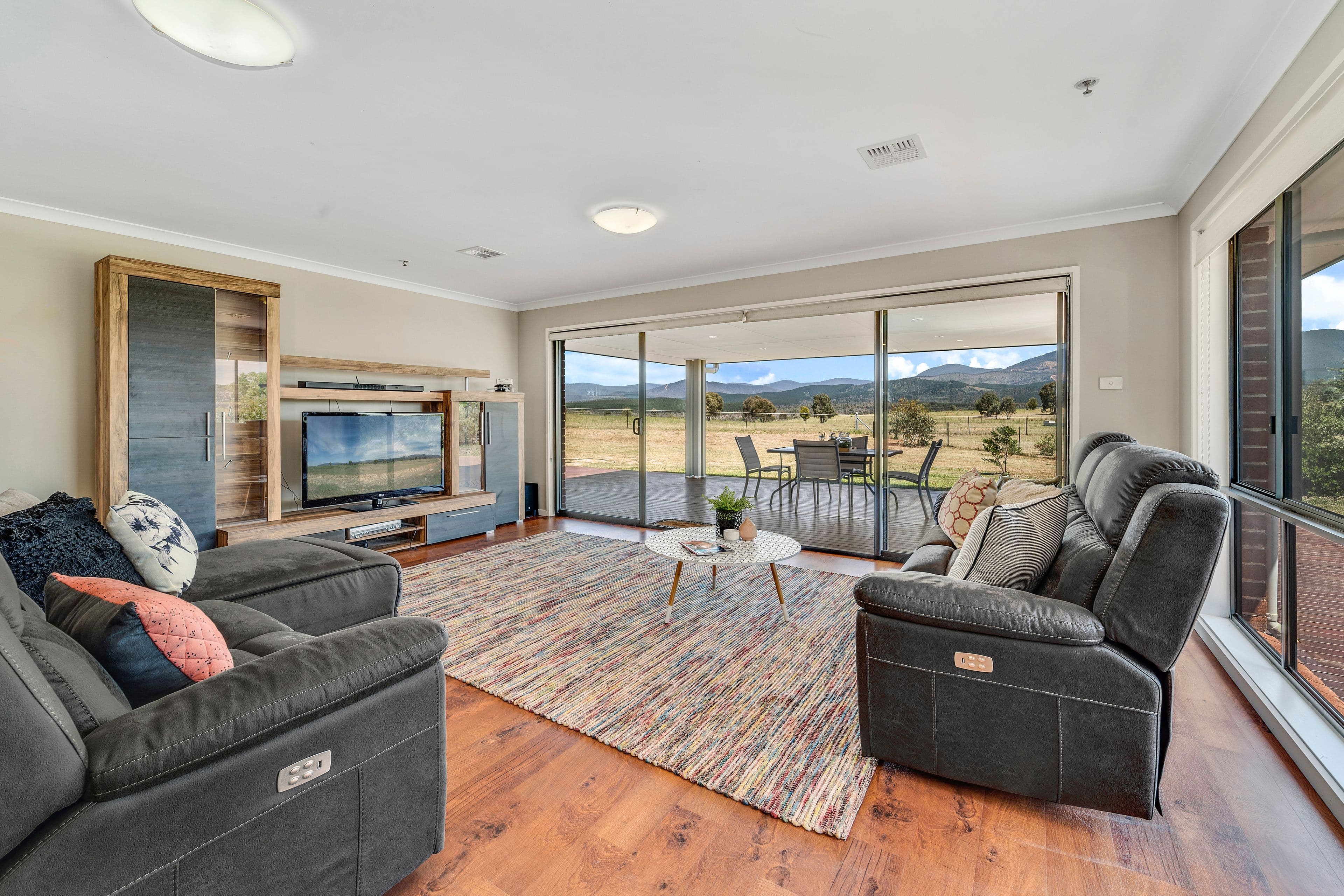 43 Jim Bradley Crescent, URIARRA VILLAGE ACT 2611, Uriarra Village - Thumbnail 6