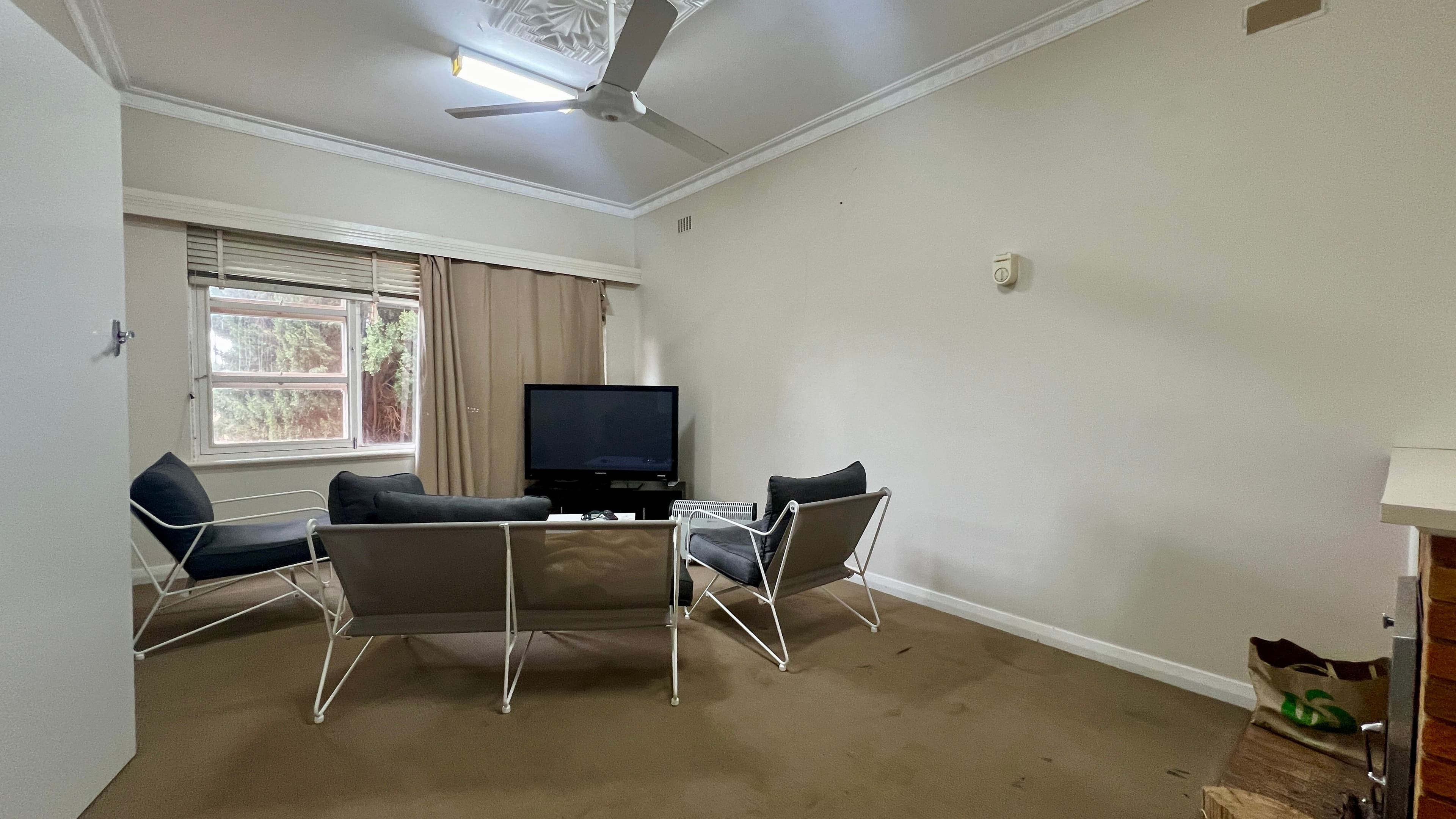 10 Hincks Avenue, Whyalla Norrie SA 5608, Whyalla Norrie - Thumbnail 3