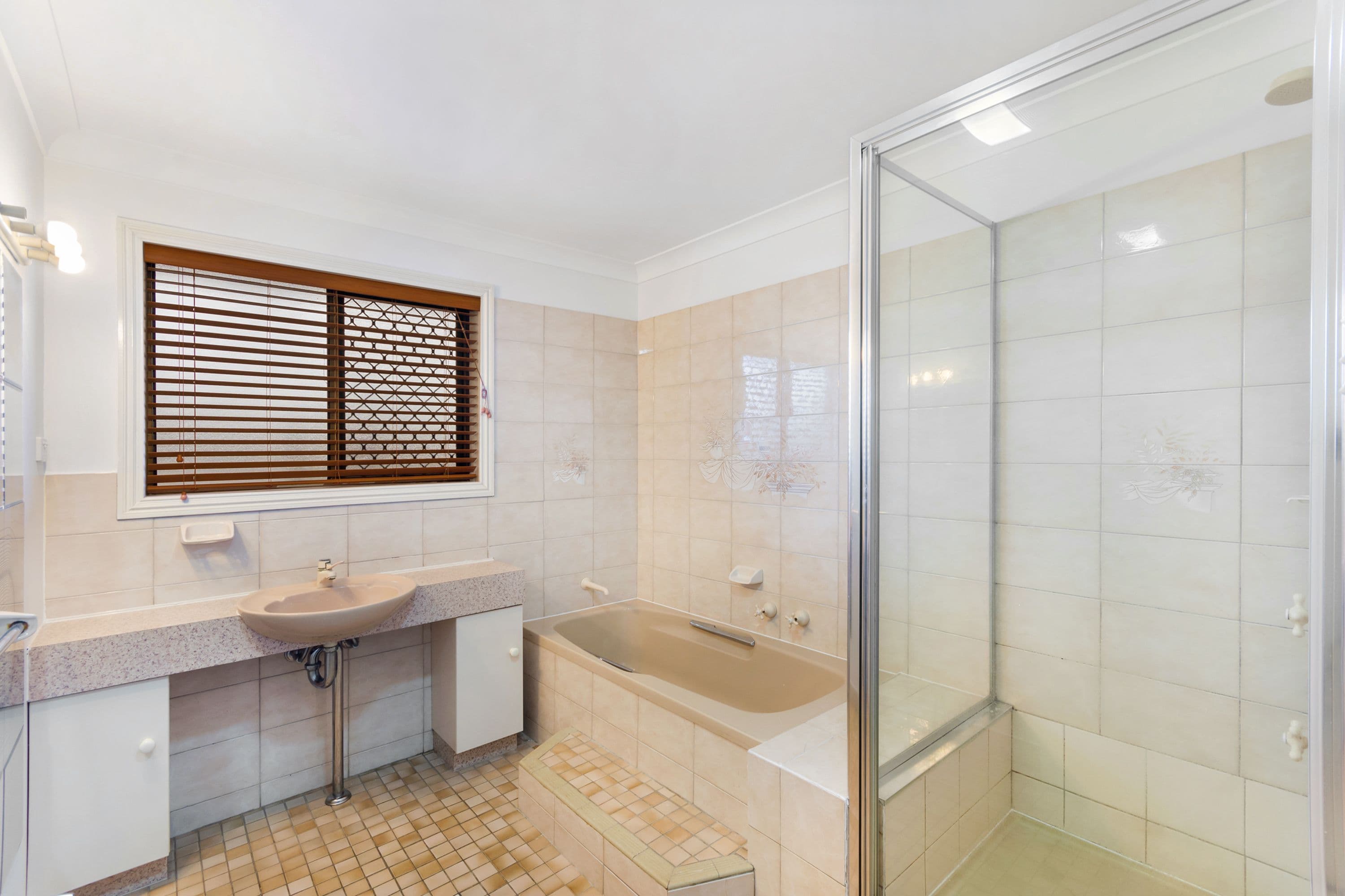 18 Lanark Street, Kirwan QLD 4817, Kirwan - Thumbnail 6
