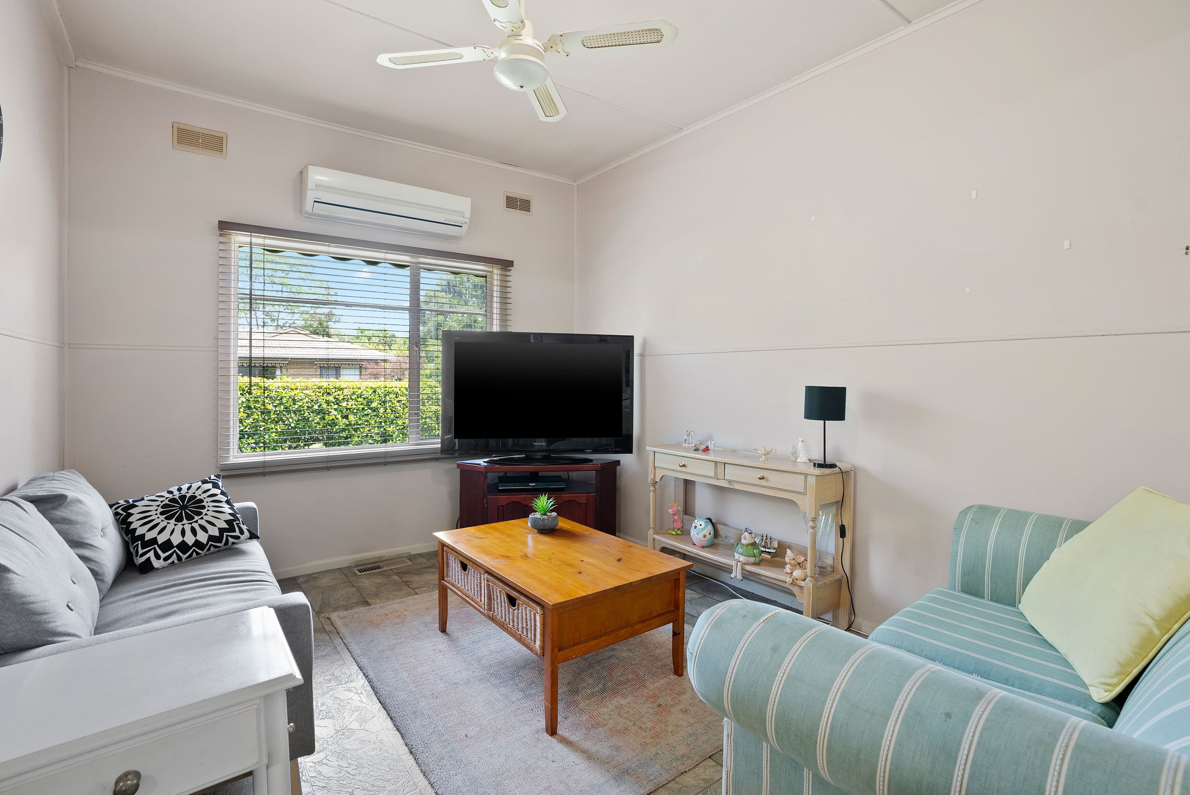1 Lane Road, Ferntree Gully VIC 3156, Ferntree Gully - Thumbnail 4