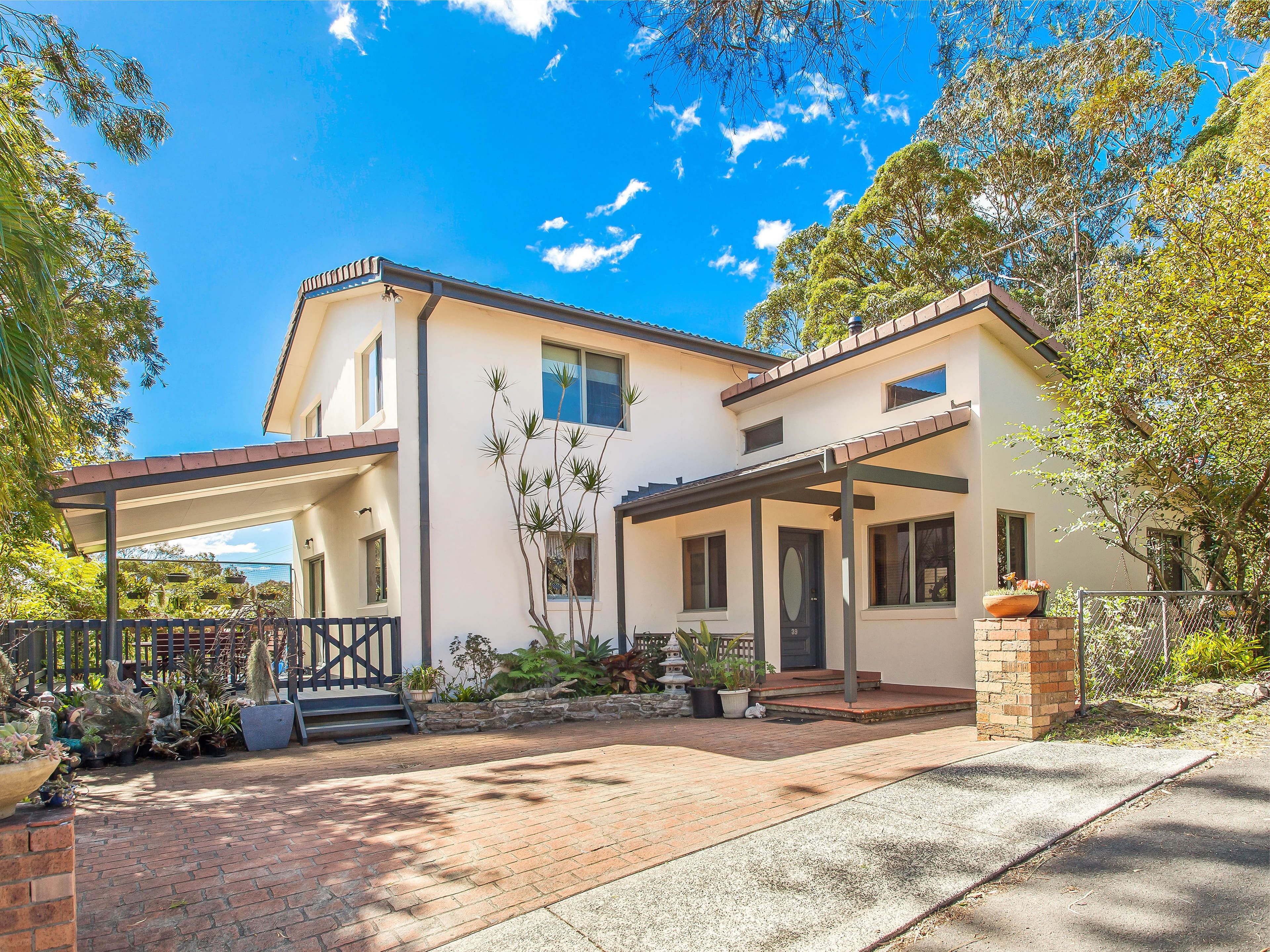 39 The Ridge, Helensburgh - Image 1