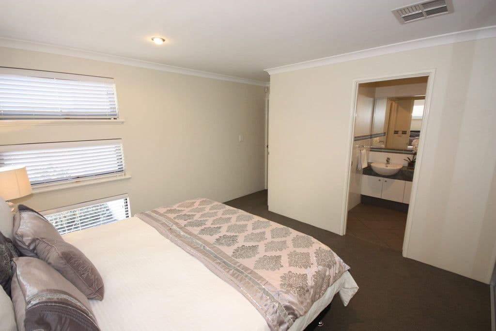 32A Holdhurst Way, Morley WA 6062, Morley - Thumbnail 5