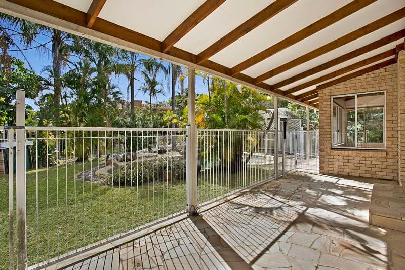 1 Garnet Court, Kenmore QLD 4069, Kenmore - Thumbnail 3