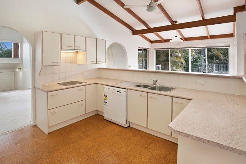 1 Garnet Court, Kenmore QLD 4069, Kenmore - Thumbnail 5