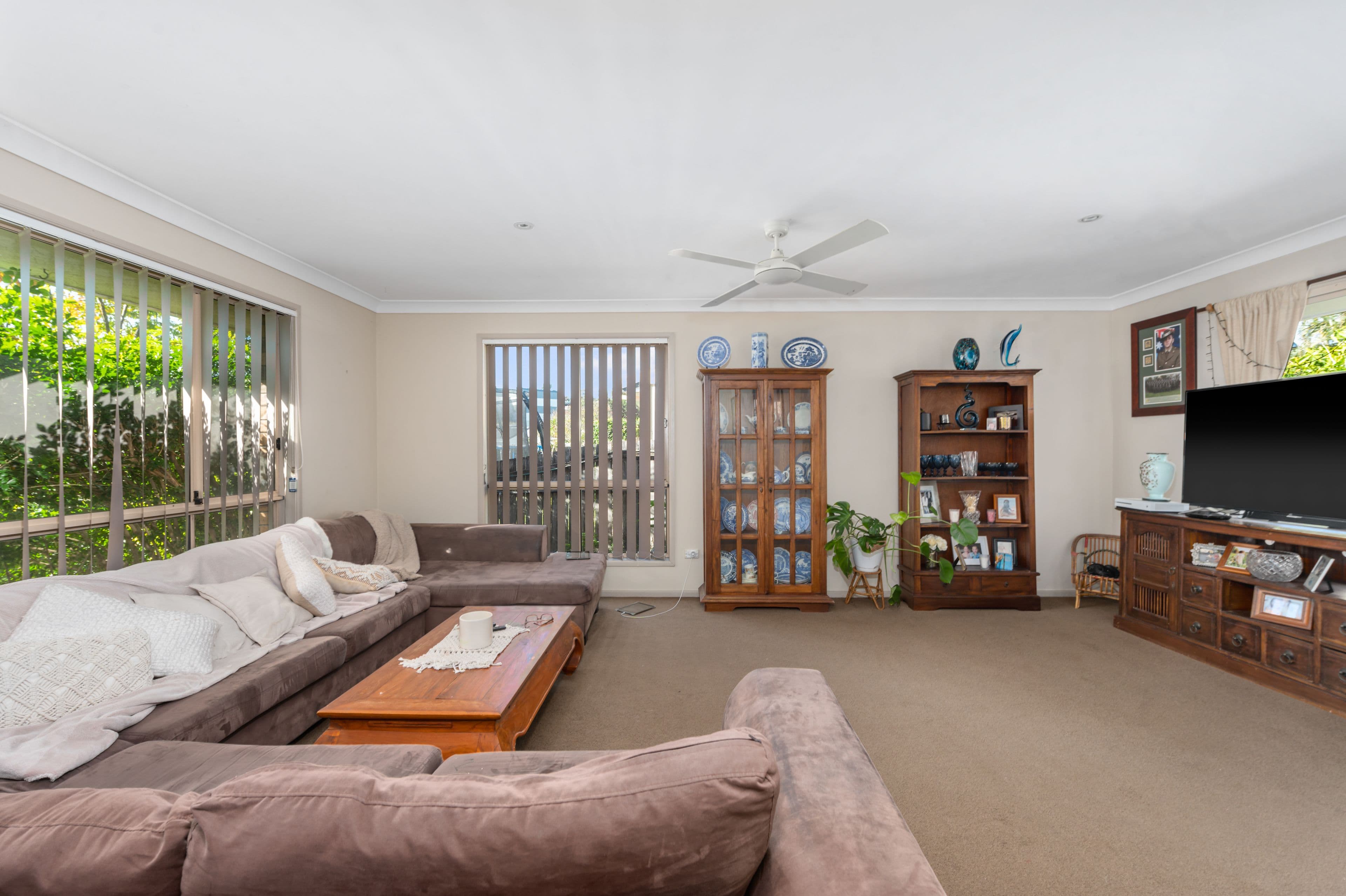 72 Petherbridge Avenue, Merrimac QLD 4226, Merrimac - Thumbnail 6