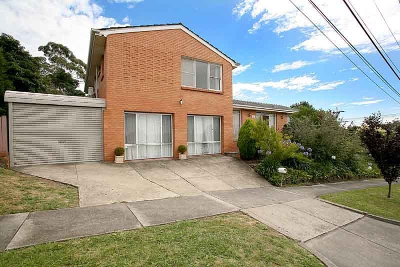 23 Nethercote Drive, MOUNT WAVERLEY VIC 3149, Mount Waverley - Thumbnail 4