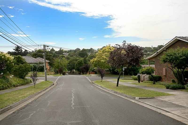 23 Nethercote Drive, MOUNT WAVERLEY VIC 3149, Mount Waverley - Thumbnail 6