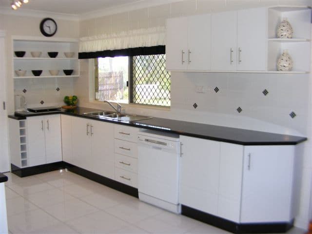 23 Graman Street, KINGSTHORPE QLD 4400, Kingsthorpe - Thumbnail 3