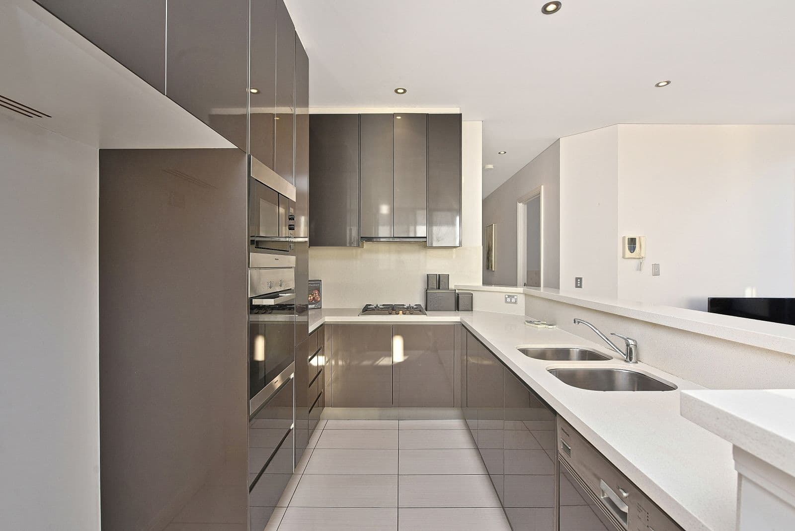 6 Mary Street, Rhodes NSW 2138, Rhodes - Thumbnail 5