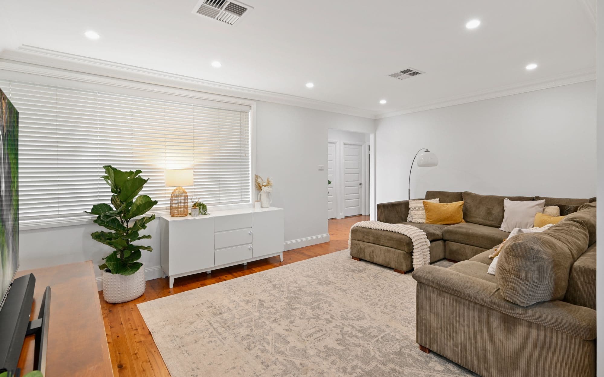 25 McCrae Drive, Camden South NSW 2570, Camden South - Thumbnail 2