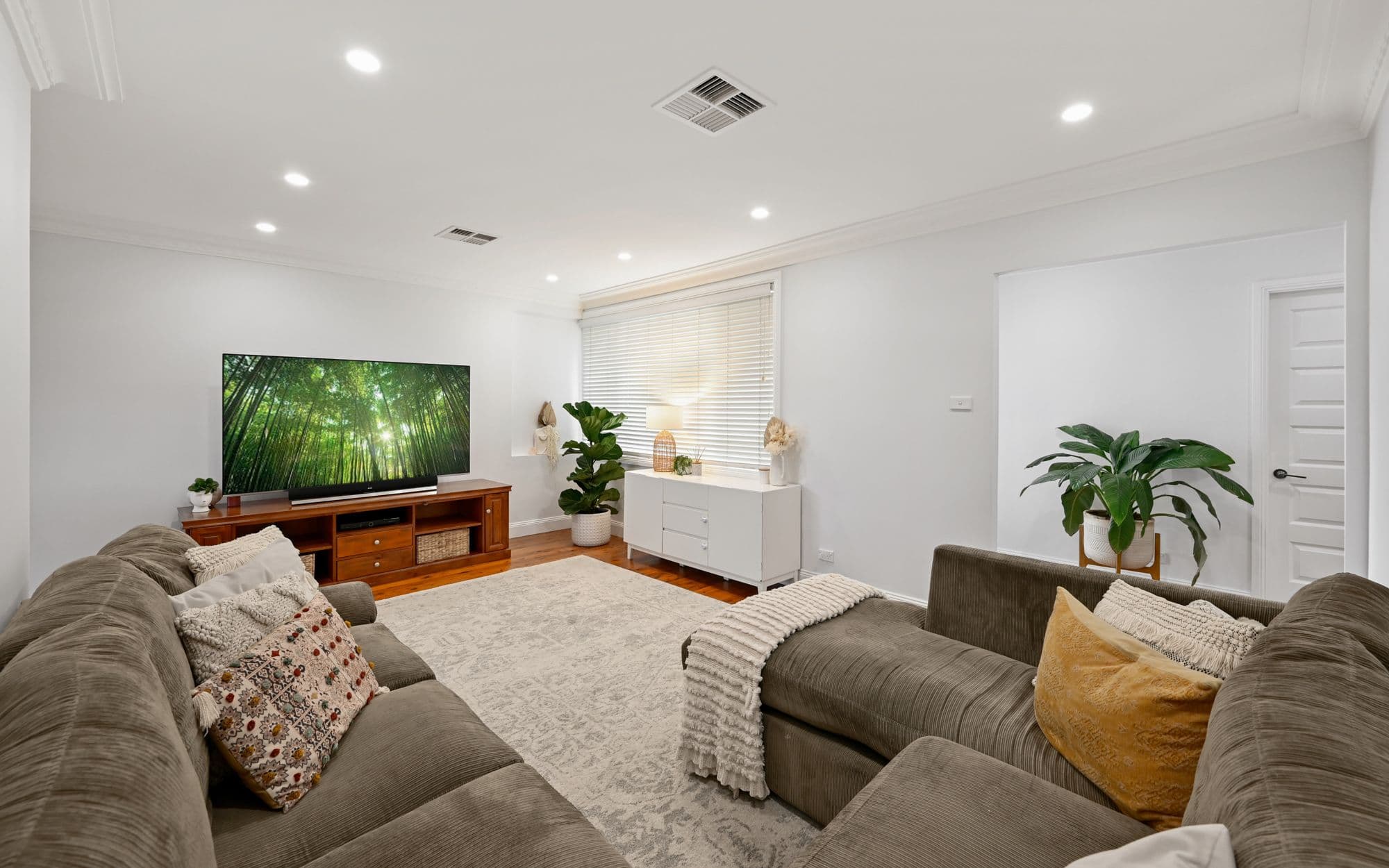 25 McCrae Drive, Camden South NSW 2570, Camden South - Thumbnail 3