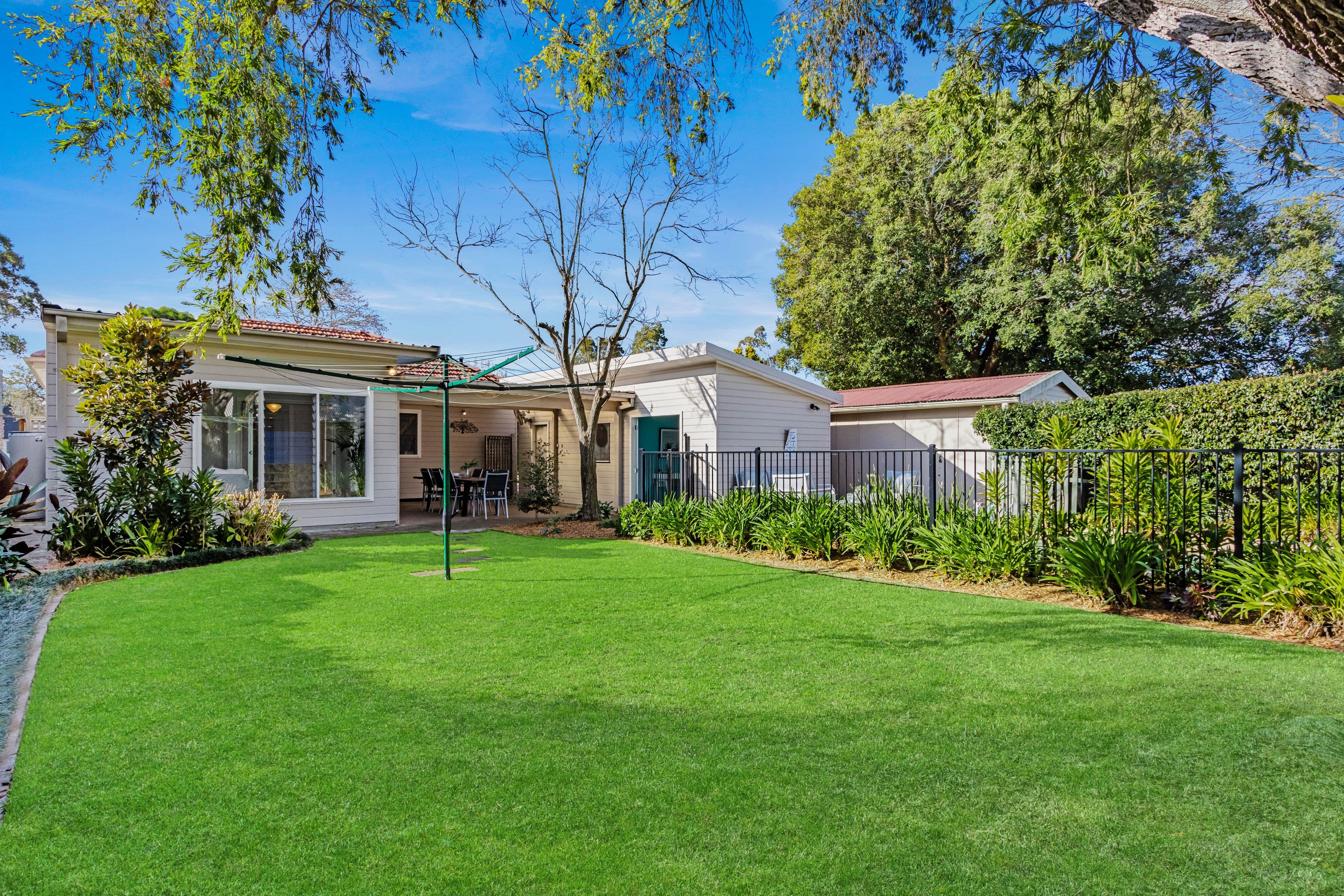 22 Layden Avenue, Engadine NSW 2233, Engadine - Thumbnail 3