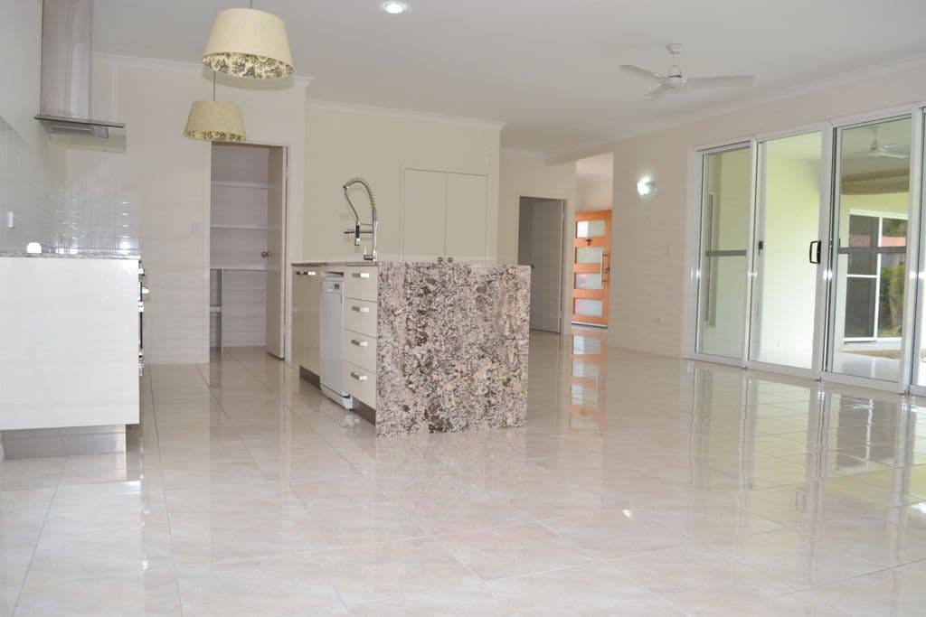 20 Bethlehem Terrace, YEPPOON QLD 4703, Yeppoon - Thumbnail 3