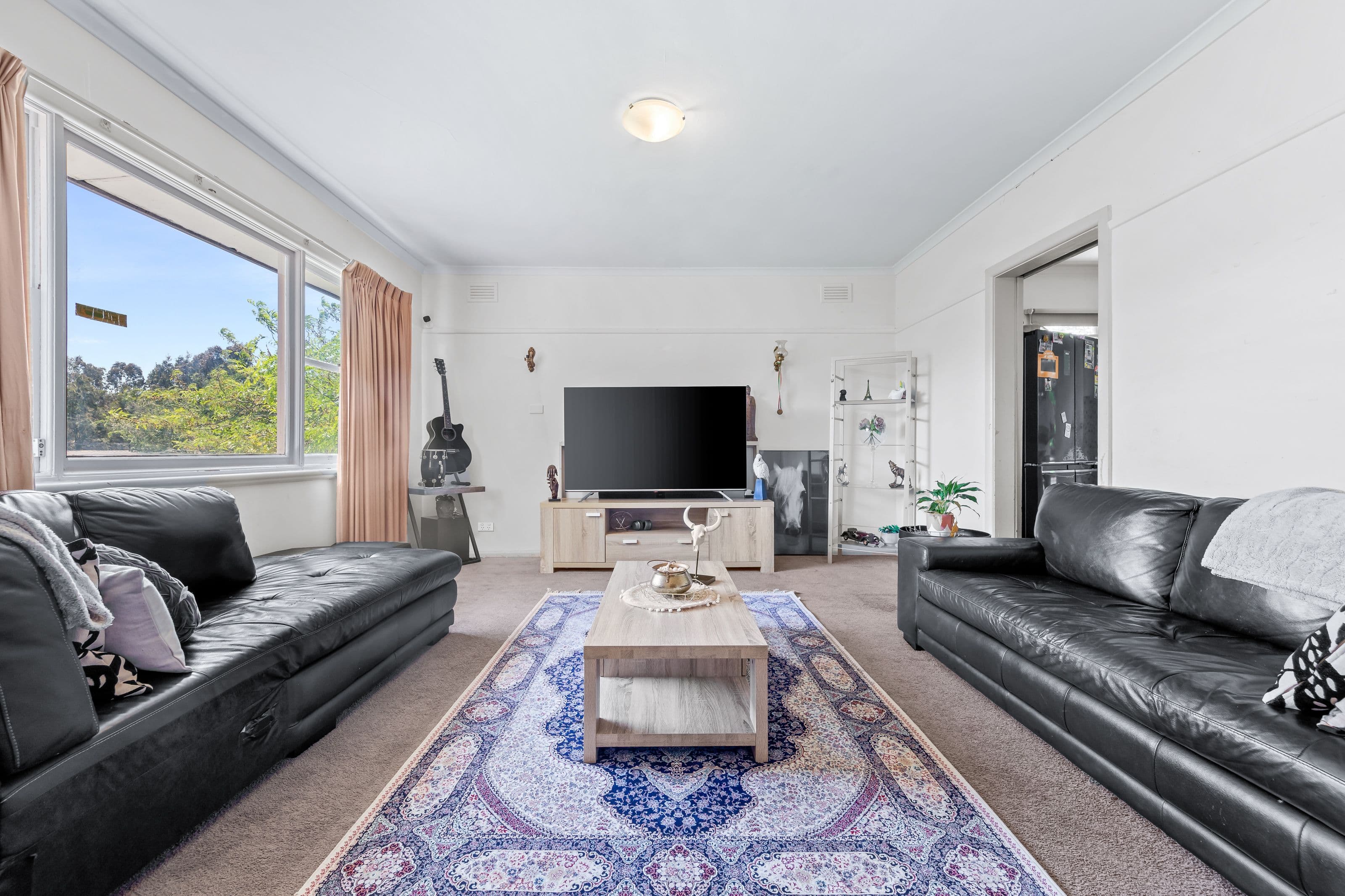 18 Valda Avenue, Mont Albert North VIC 3129, Mont Albert North - Thumbnail 2