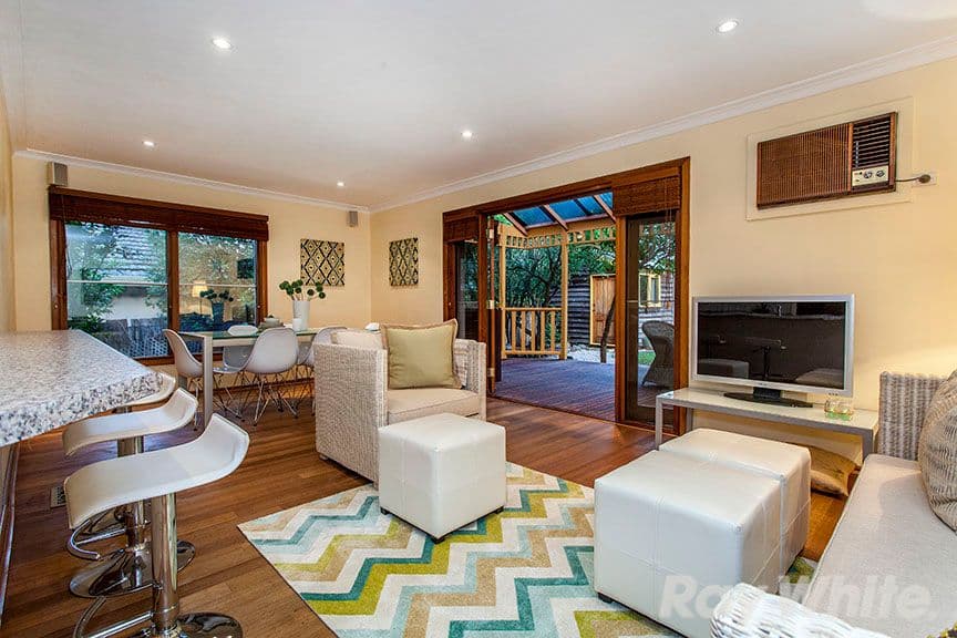 38 Lusk Drive, Vermont VIC 3133, Vermont - Thumbnail 2