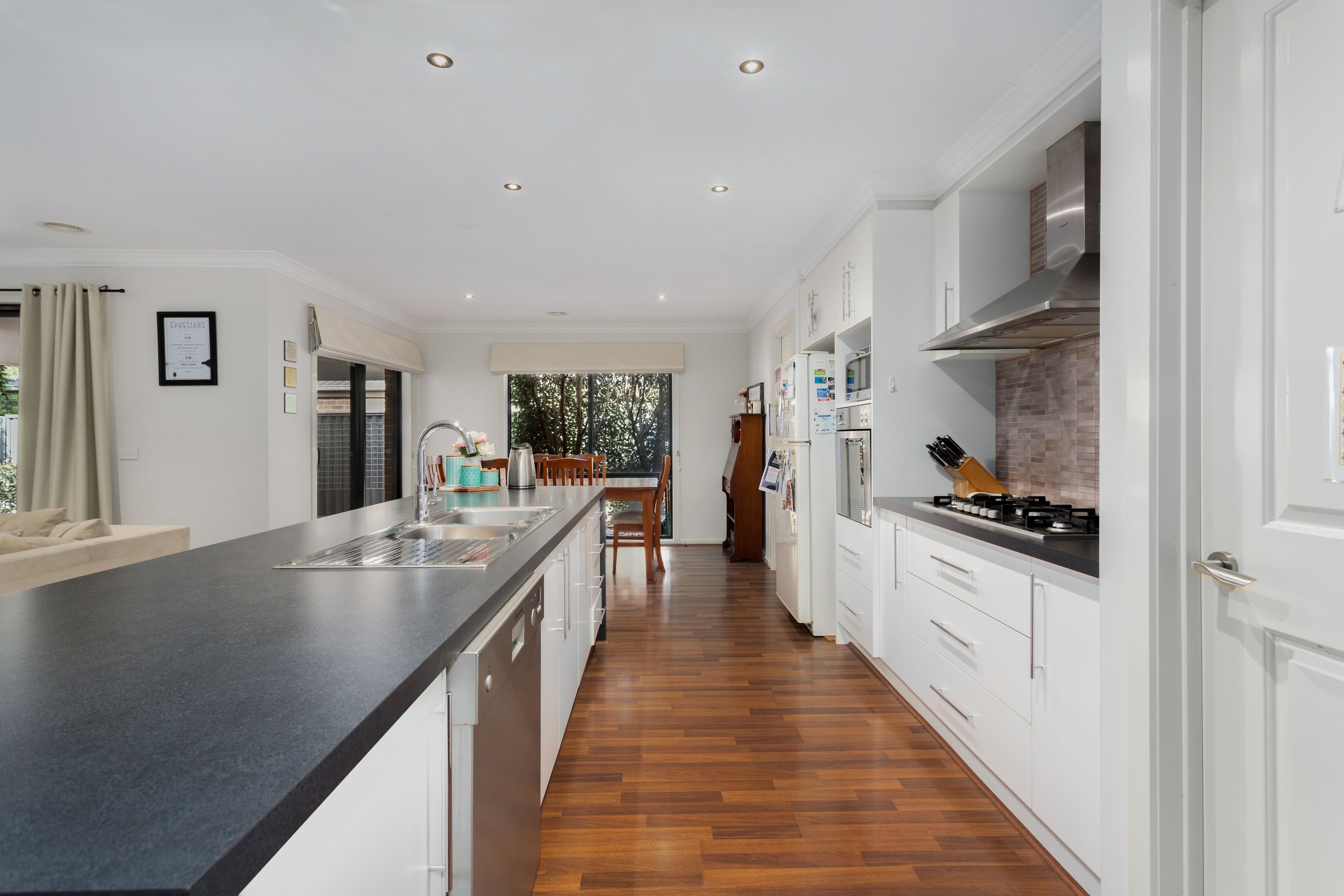 20 Wild Cherry Avenue, Pakenham VIC 3810, Pakenham - Thumbnail 6