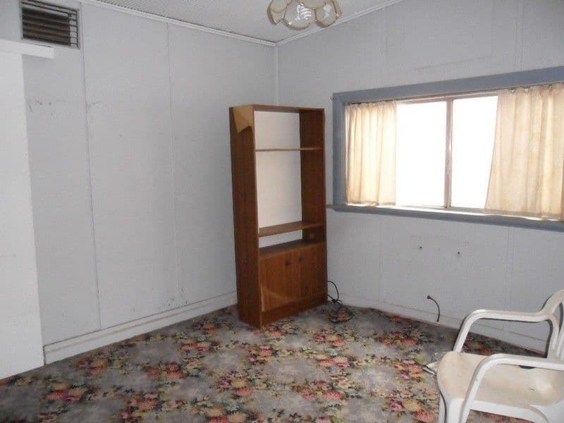 463 Lane Lane, BROKEN HILL NSW 2880, Broken Hill - Thumbnail 4