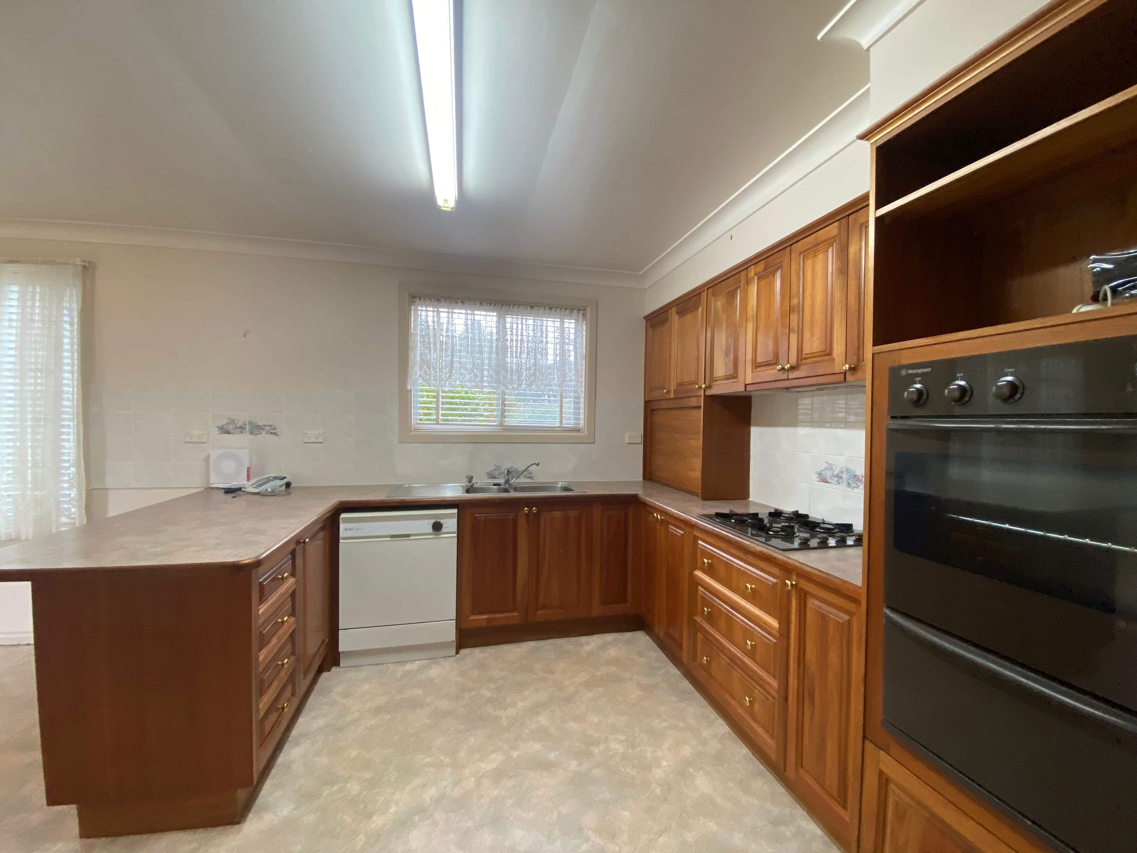 86 North Street, Oberon NSW 2787, Oberon - Thumbnail 2