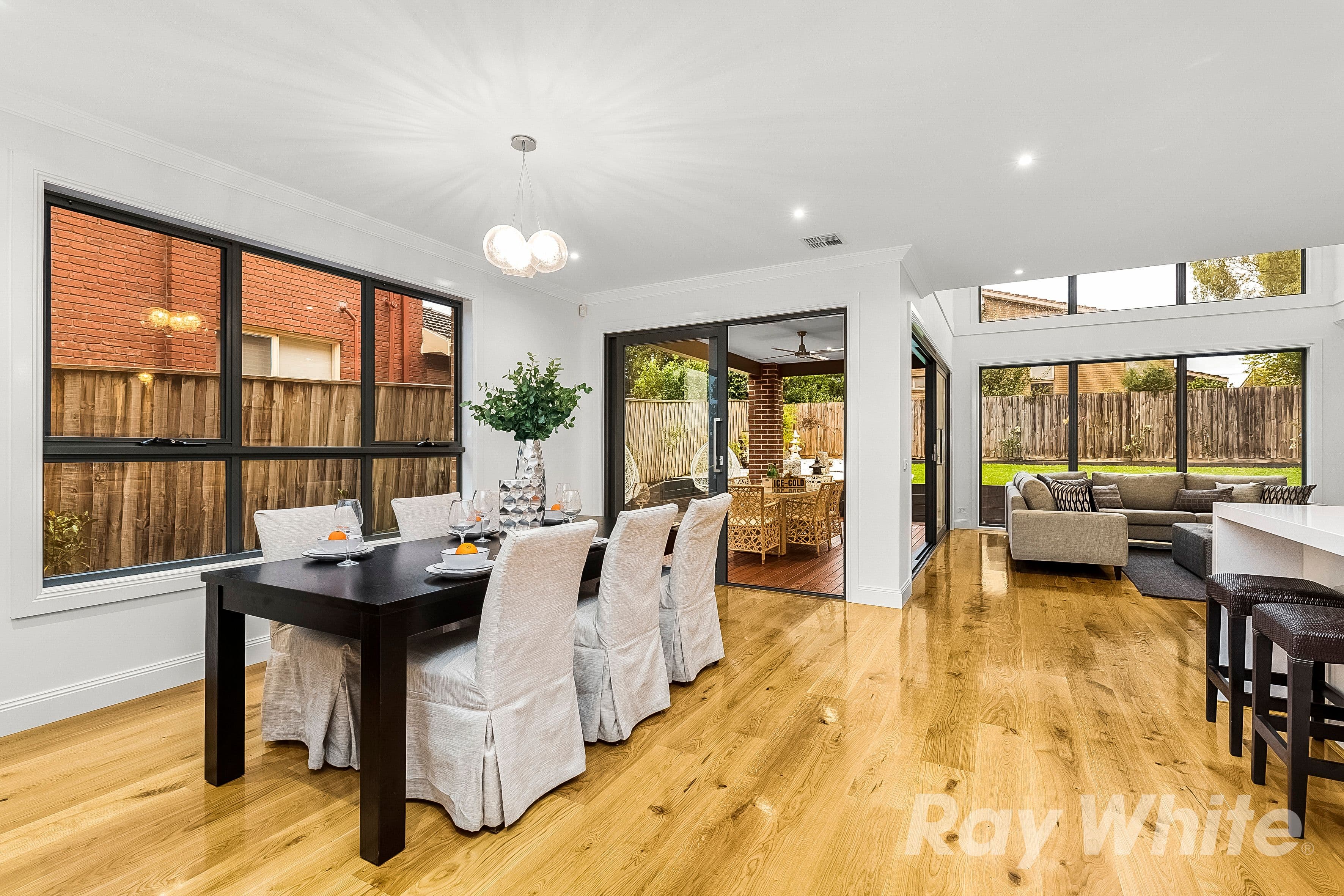 9 Gibbon Avenue, Vermont South VIC 3133, Vermont South - Thumbnail 4