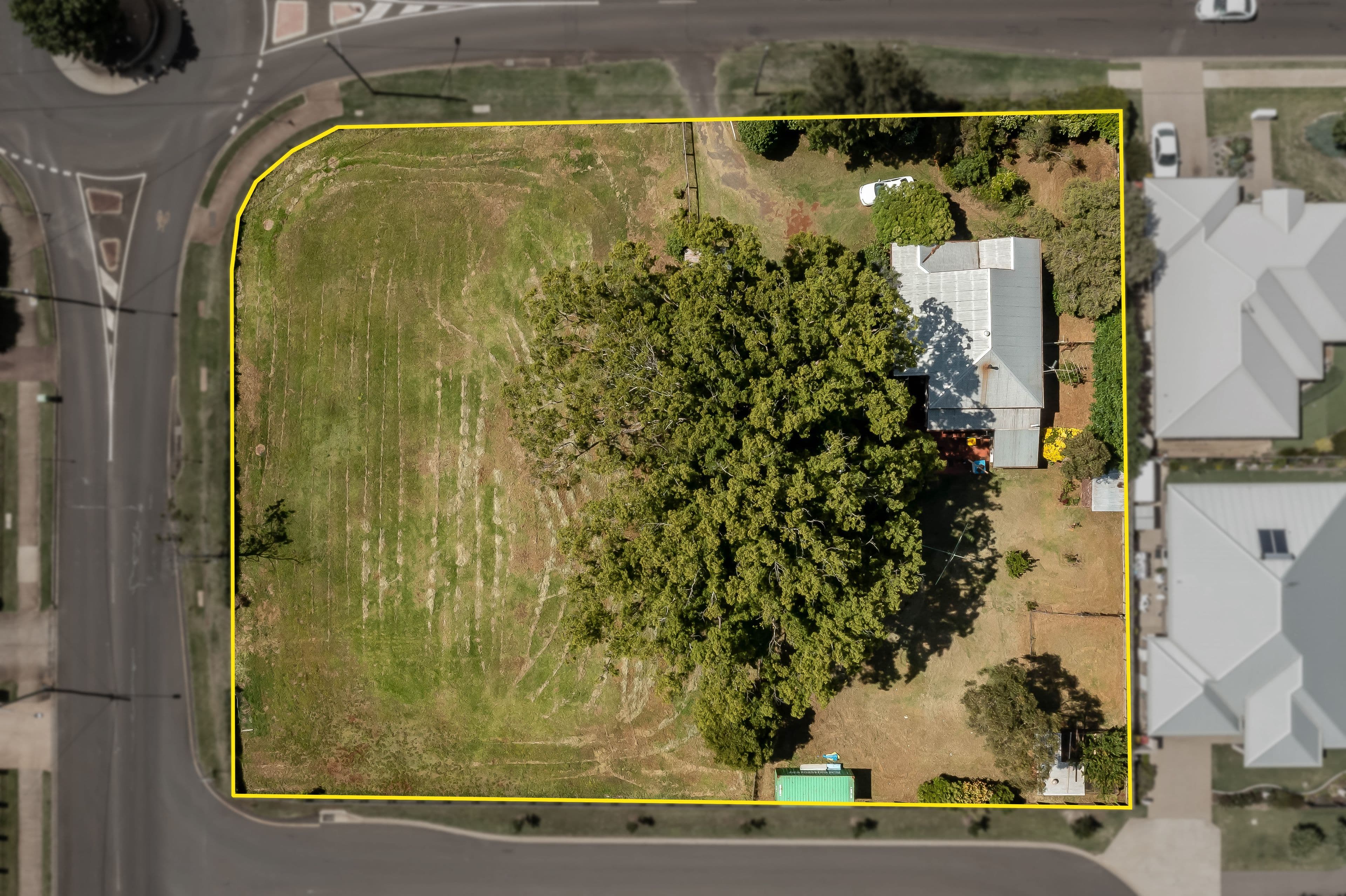 232 Spring Street, Middle Ridge QLD 4350, Middle Ridge - Thumbnail 4
