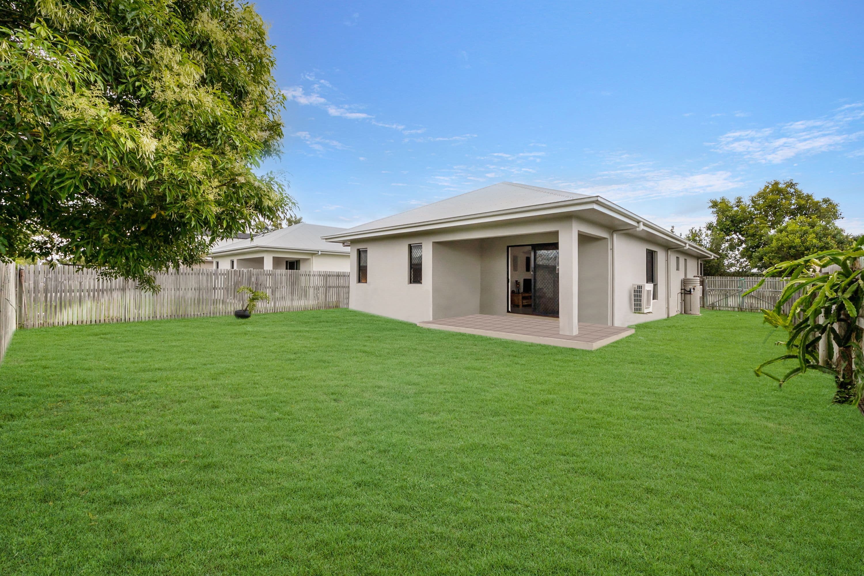 20 & 22 Lockton Street, Shaw QLD 4818, Shaw - Thumbnail 2