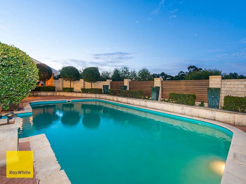 11 McNabb Place, Lesmurdie WA 6076, Lesmurdie - Thumbnail 2