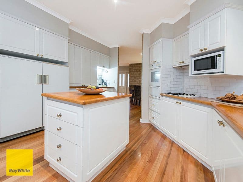 11 McNabb Place, Lesmurdie WA 6076, Lesmurdie - Thumbnail 6