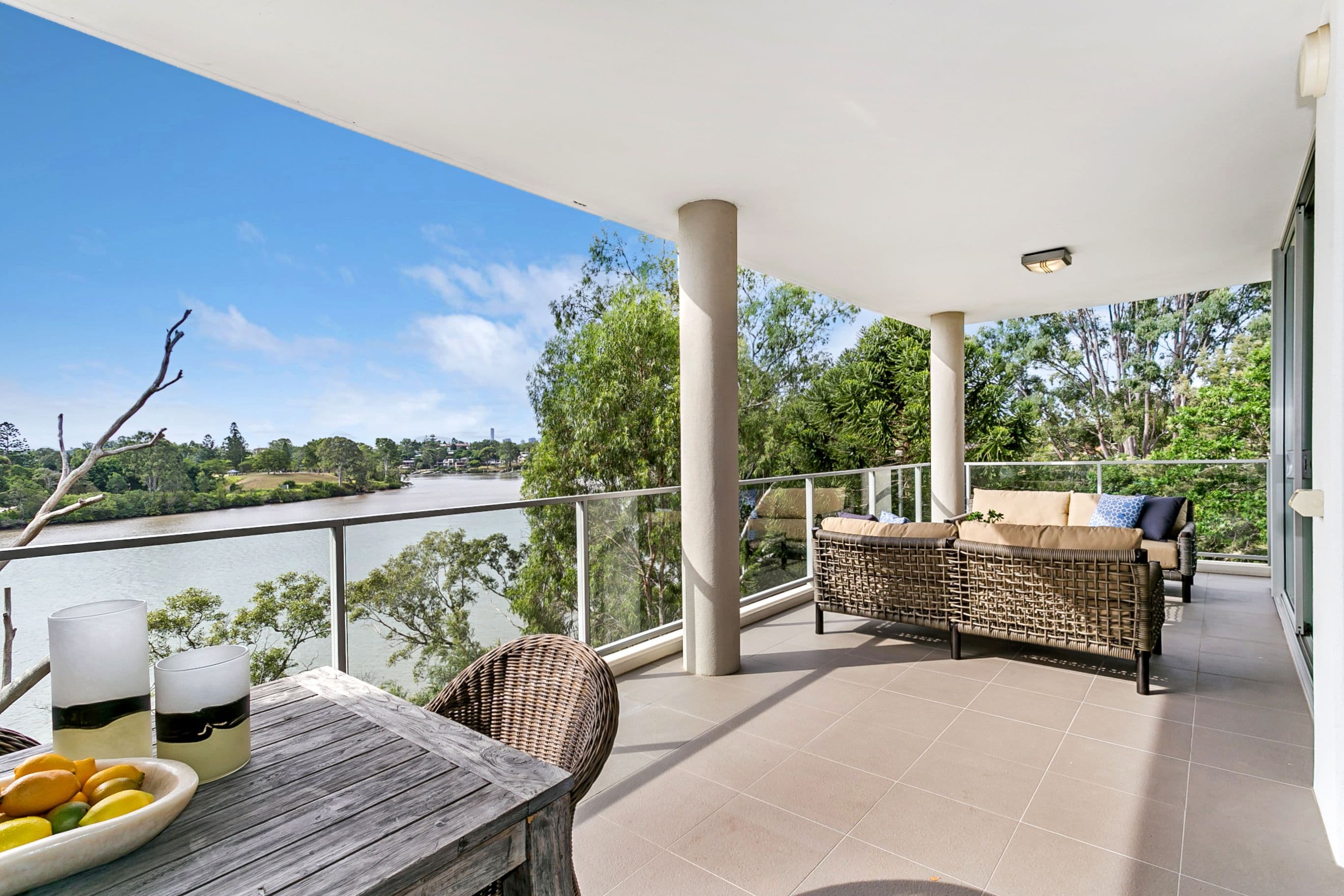 211 King Arthur Terrace, Tennyson QLD 4105, Tennyson - Thumbnail 3