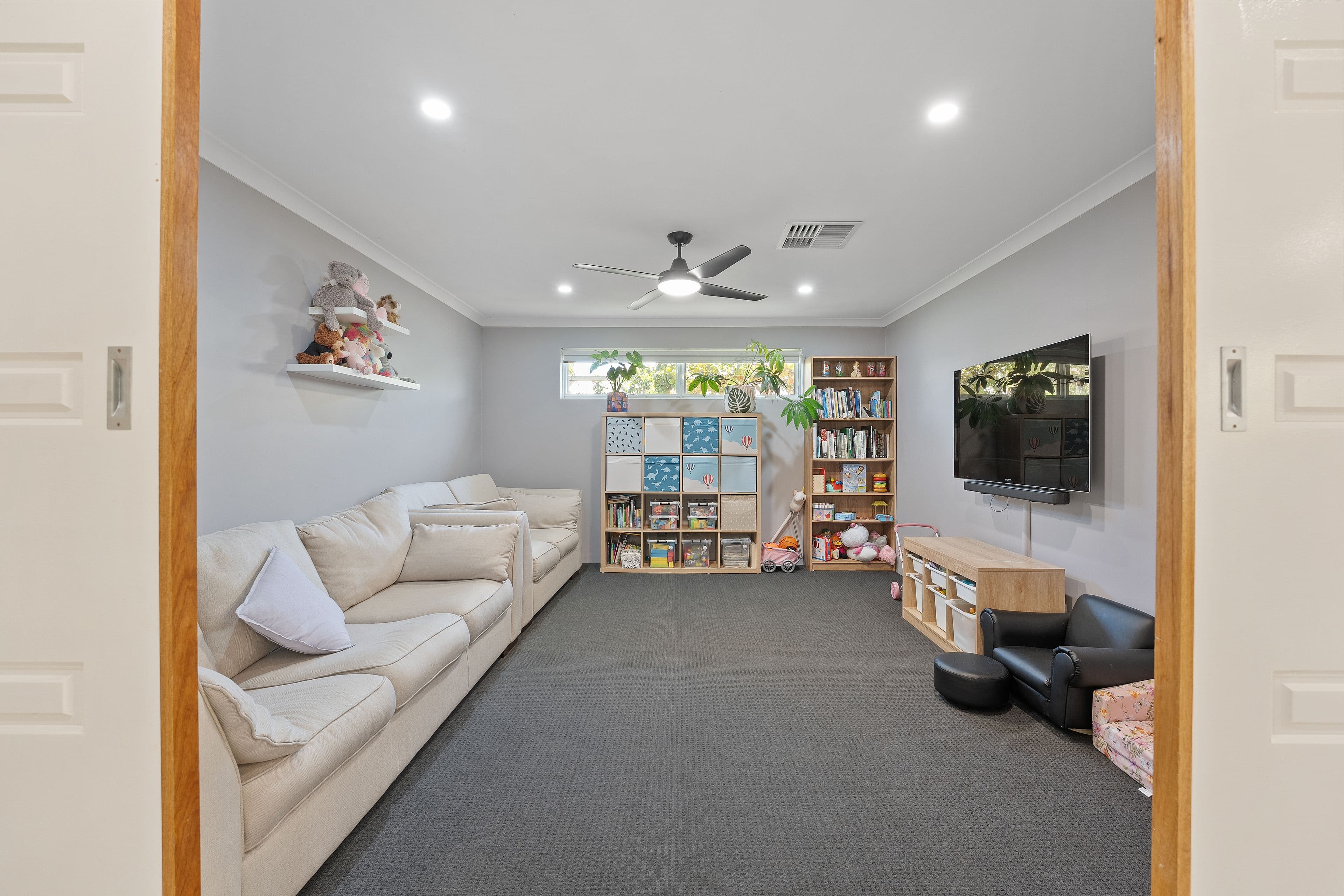17 Wanderer Parkway, Baldivis WA 6171, Baldivis - Thumbnail 5