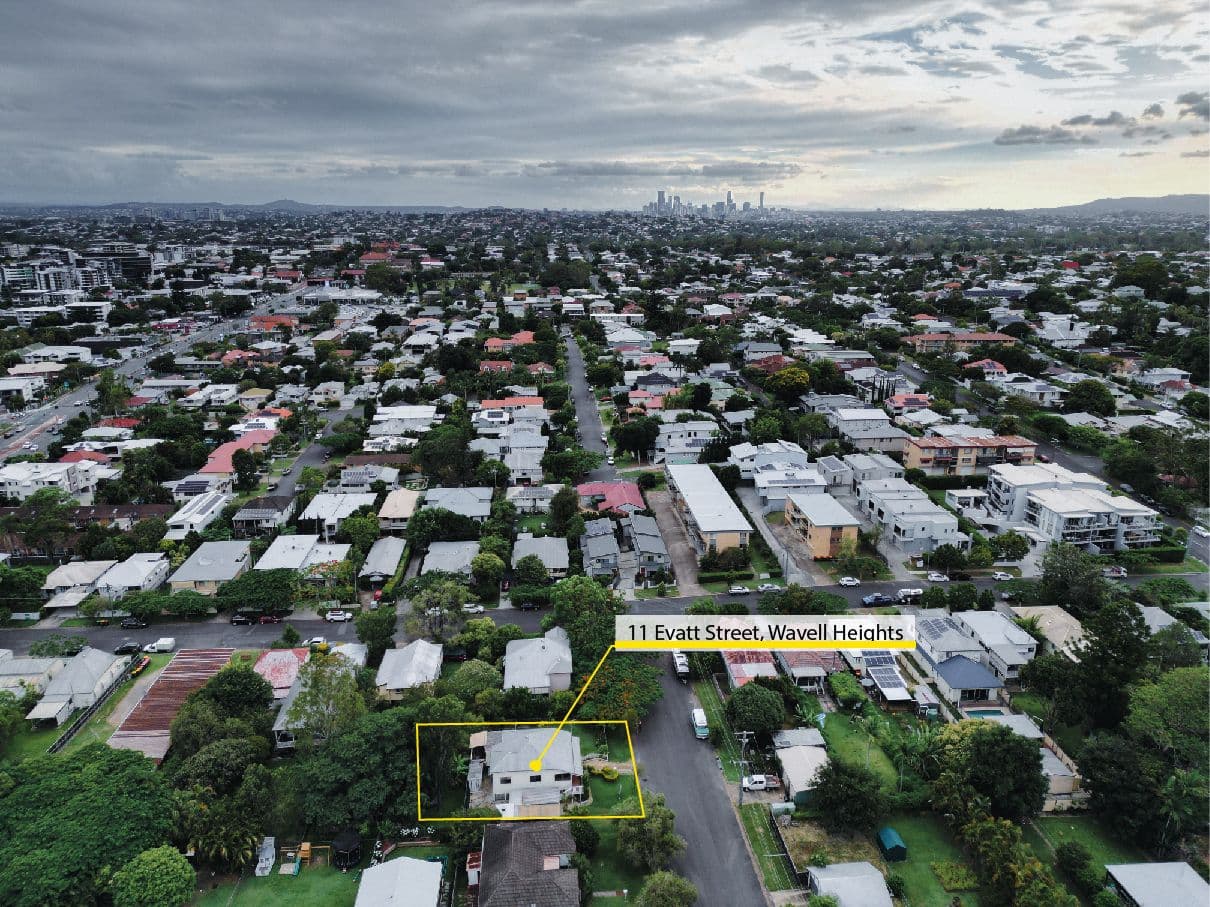 11 Evatt Street, Wavell Heights QLD 4012, Wavell Heights - Thumbnail 2