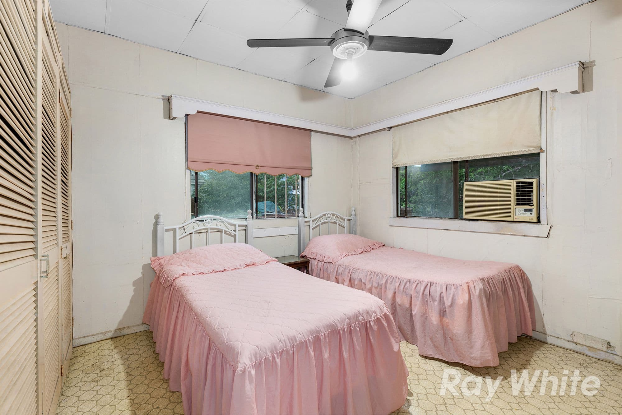11 Evatt Street, Wavell Heights QLD 4012, Wavell Heights - Thumbnail 6